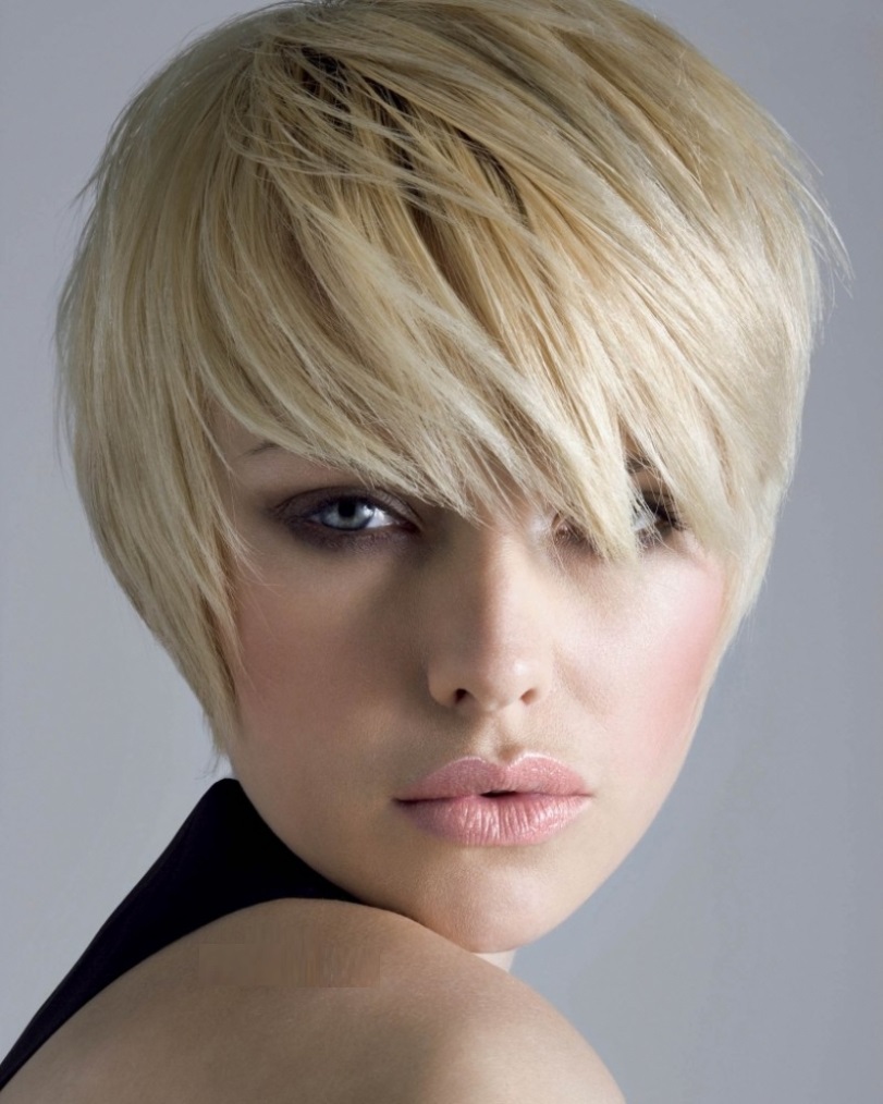 Feathered Short Hairstyles