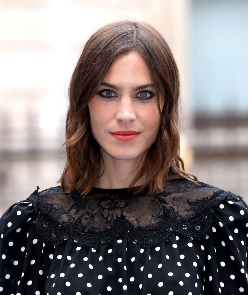 Alexa Chung with thin hair