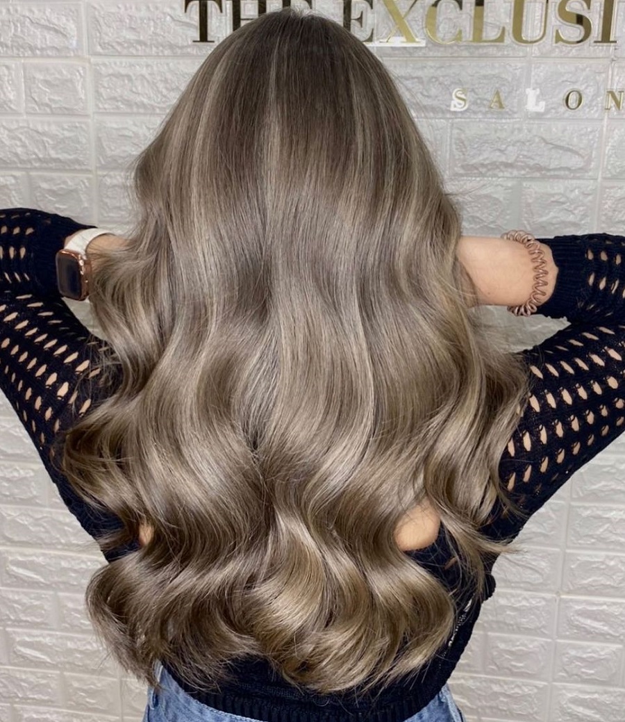 ash brown balayage hair