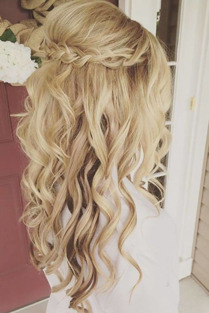 Curly Hairstyles for Wedding