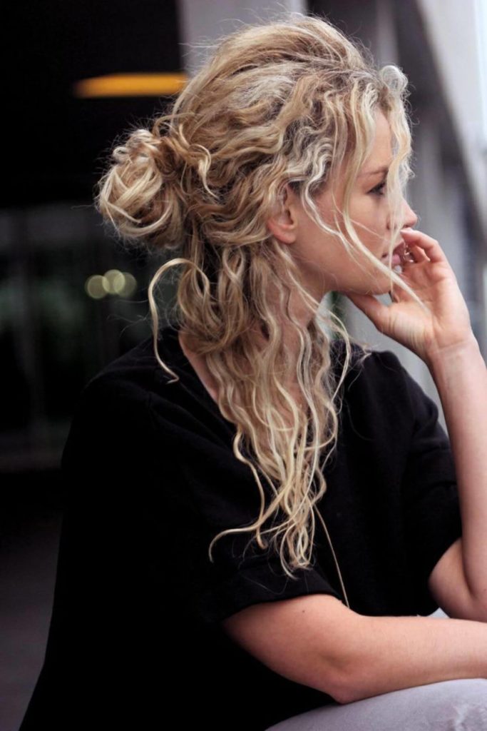 Curly Hairstyles for Wedding