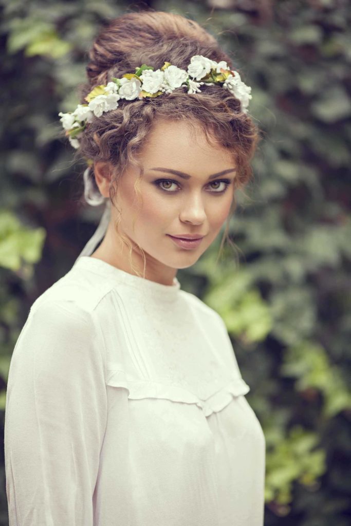 Curly Hairstyles for Wedding