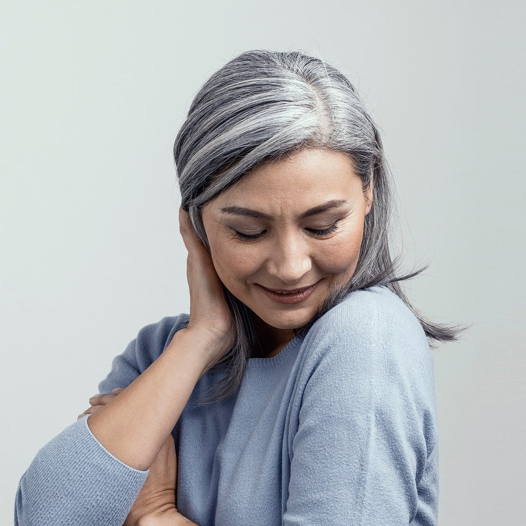 do brunettes go grey or white?