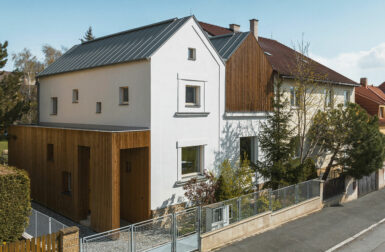 The Double Gable House Merges Old and New in Pilsen