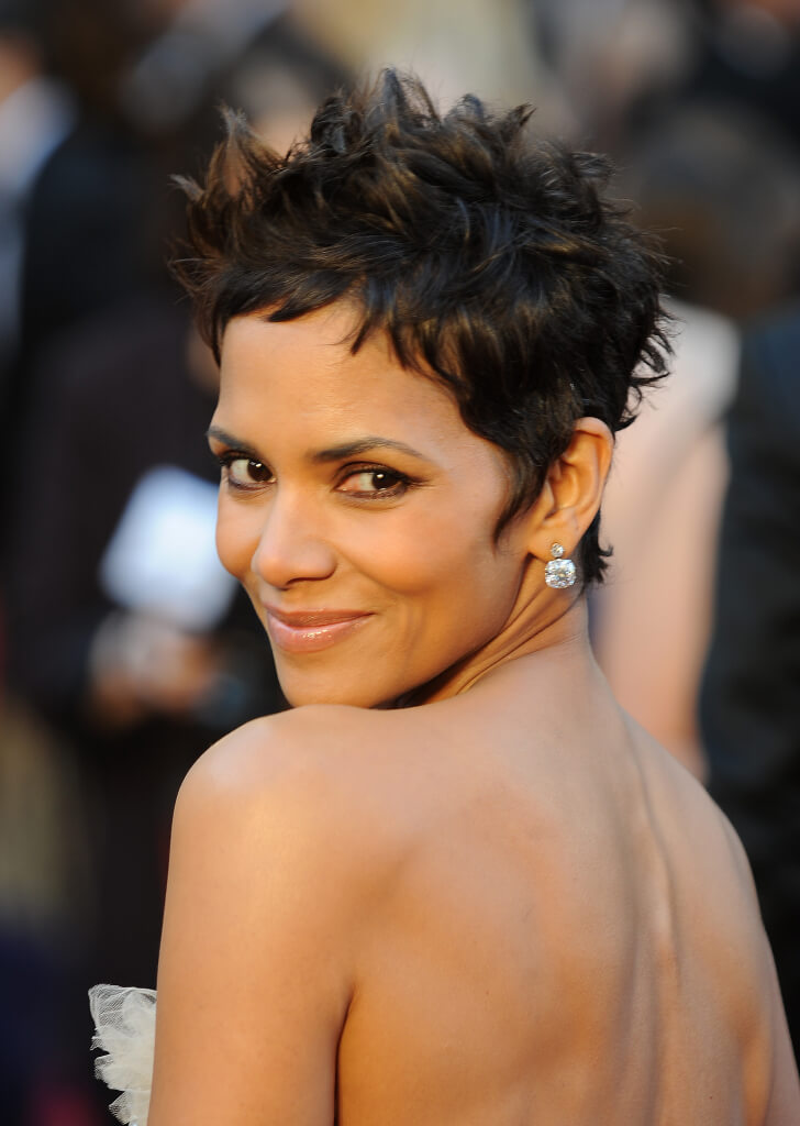 Halle Berry Hairstyles