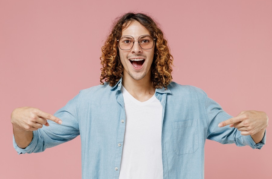 men's long curly hair with highlights