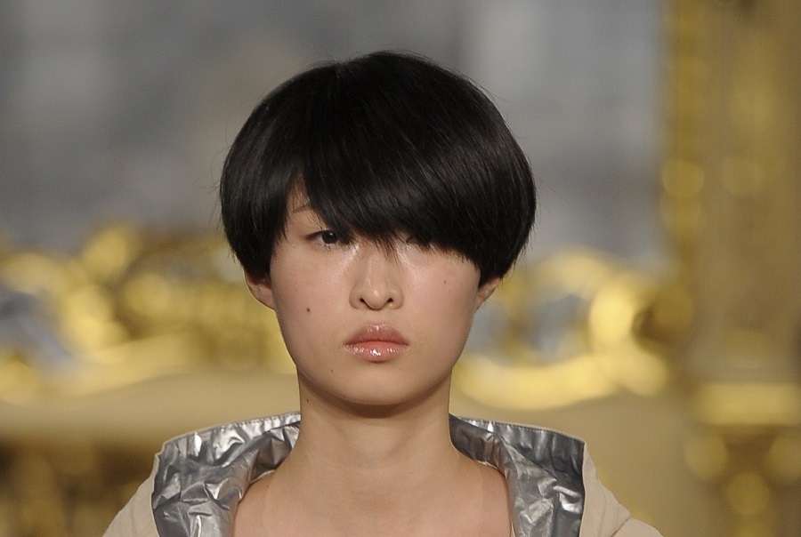 korean girl with side swept bangs