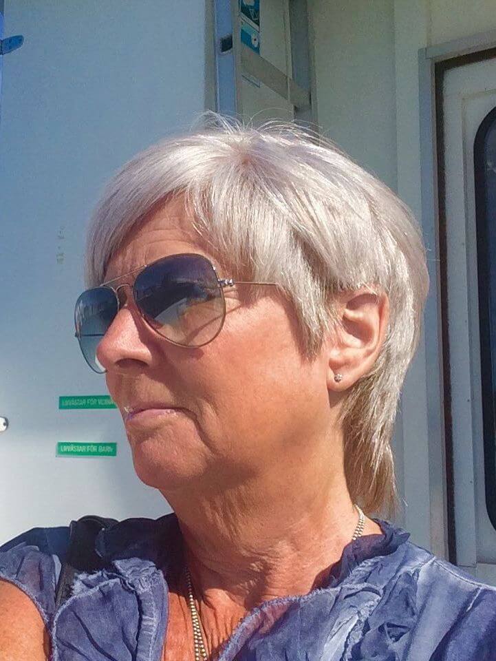 Short Hairstyles for Women Over 50